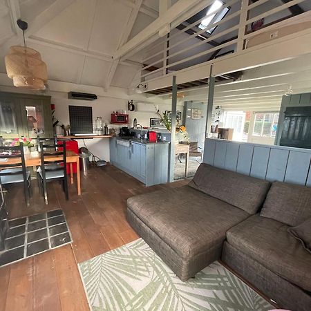 Holiday Cottage De Garage Inn Hank Εξωτερικό φωτογραφία